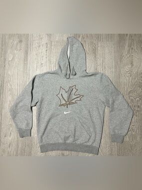 Vintage Y2K Nike Canada Grey Centre Swoosh Hoodie Sweater